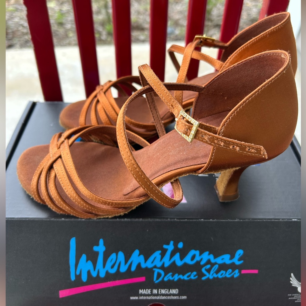 Women's Latin Dance Shoes in Cognac Brown Made in England UK Size 5.5